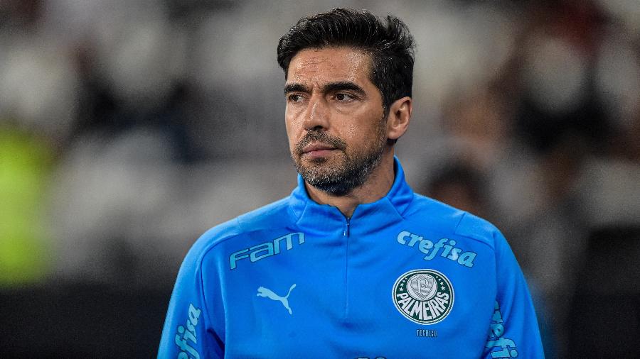 Salário de Abel Ferreira no Palmeiras em 2024 continua sendo astronômico
