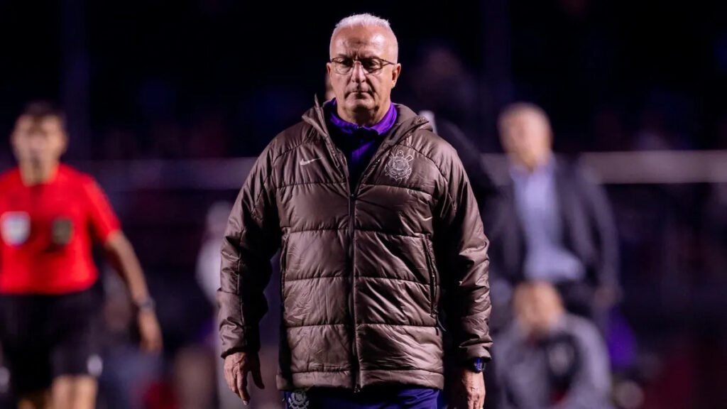 Dorival Júnior pode ser demitido do Corinthians? Timão não vence há ...